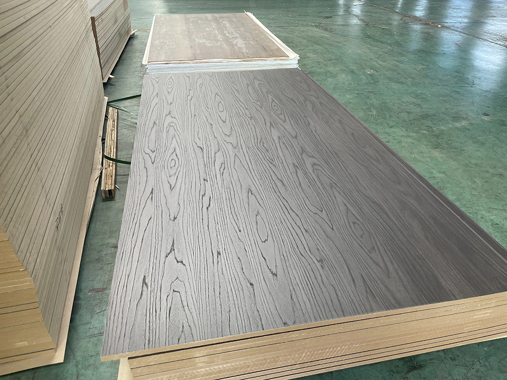 Lowest Price 18mm Thick Melamine MDF Board Raw Laminated MDF